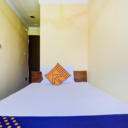 Spot On Dear Hotel Bara Bazar Exterior photo