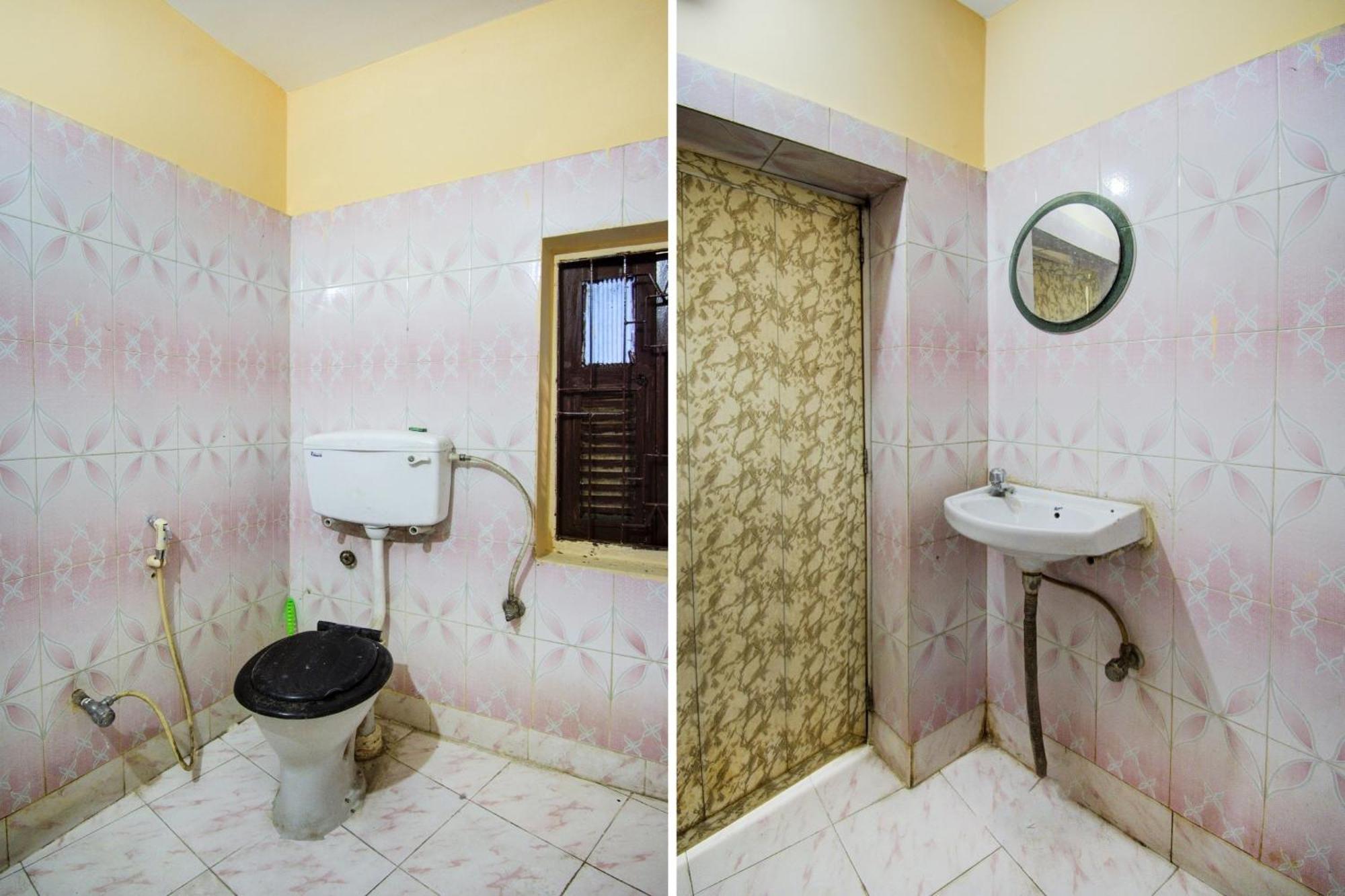 Spot On Dear Hotel Bara Bazar Exterior photo